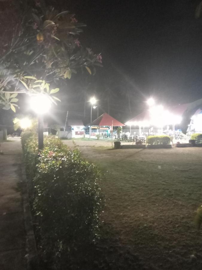 Motel Aurora Damai Pantai Cenang  Exterior foto